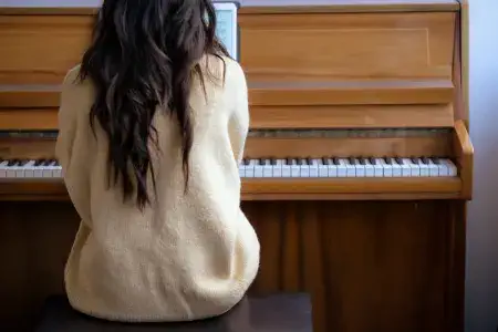 Tocando el Piano